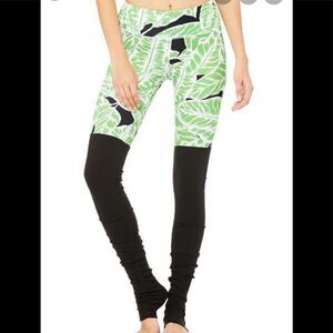 Alo yoga leggings. Small. NWT